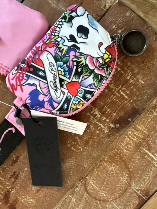 Ed Hardy Pink Multi-Print Keyring Pouch with Matching Wallet - Picture 3 of 4